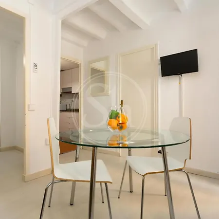 Estudio En Barrio De Gracia E4