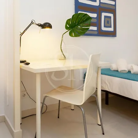 Estudio En Barrio De Gracia E4 Apartment