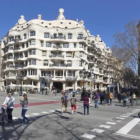 Estudio En Barrio De Gracia E4 * ברצלונה